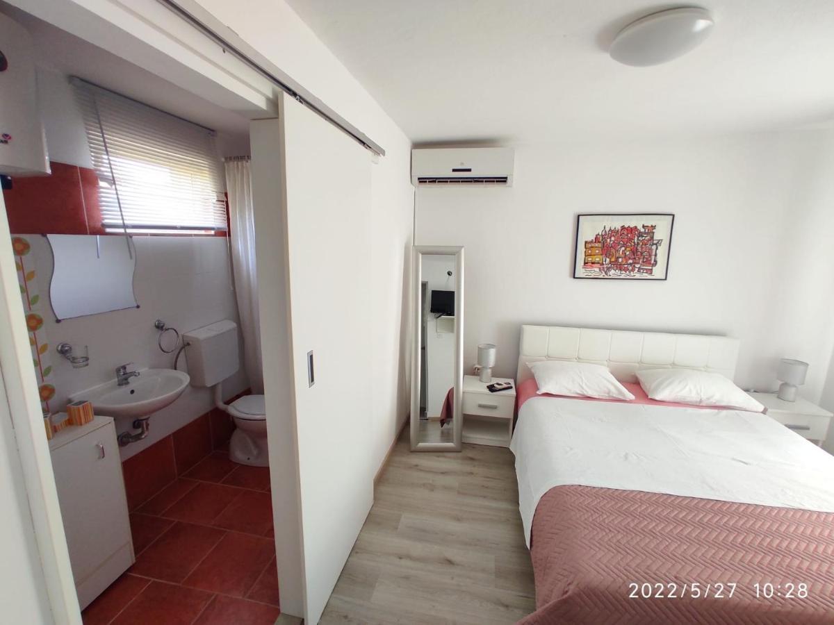 Apartments Mia 比比涅 外观 照片
