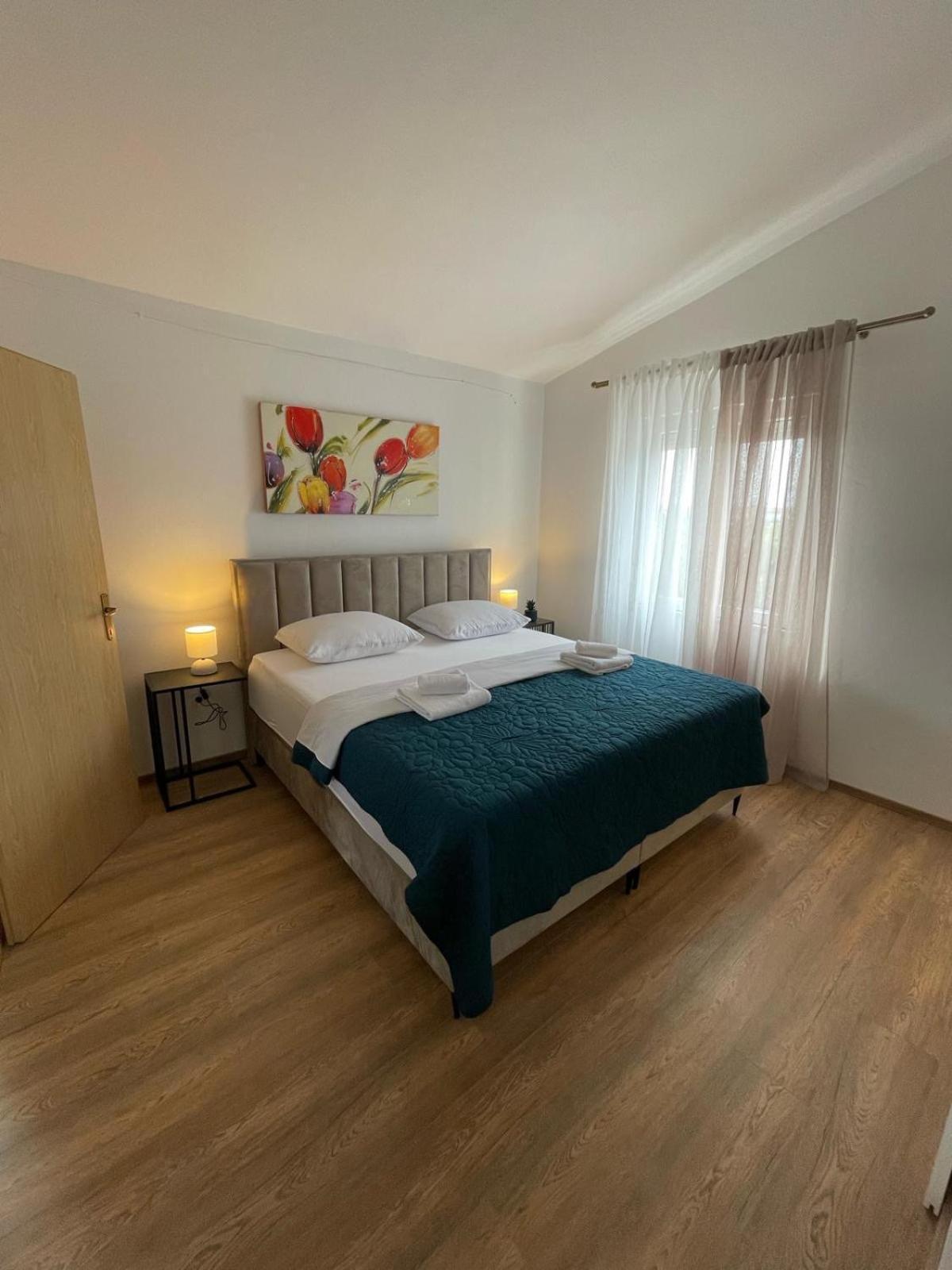 Apartments Mia 比比涅 外观 照片